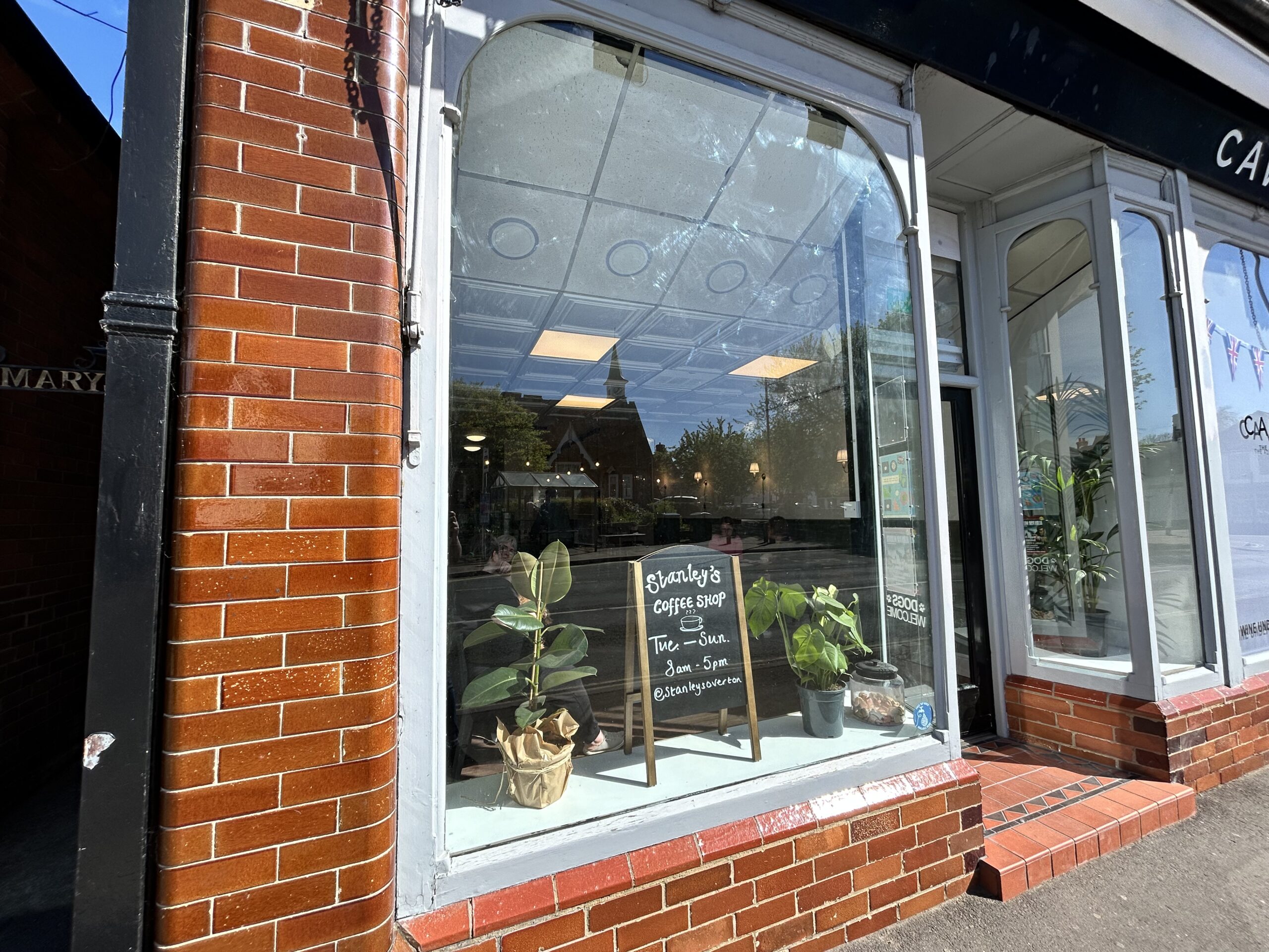 Alpha Course to Launch in Overton with Weekly Evenings at Stanley’s Café