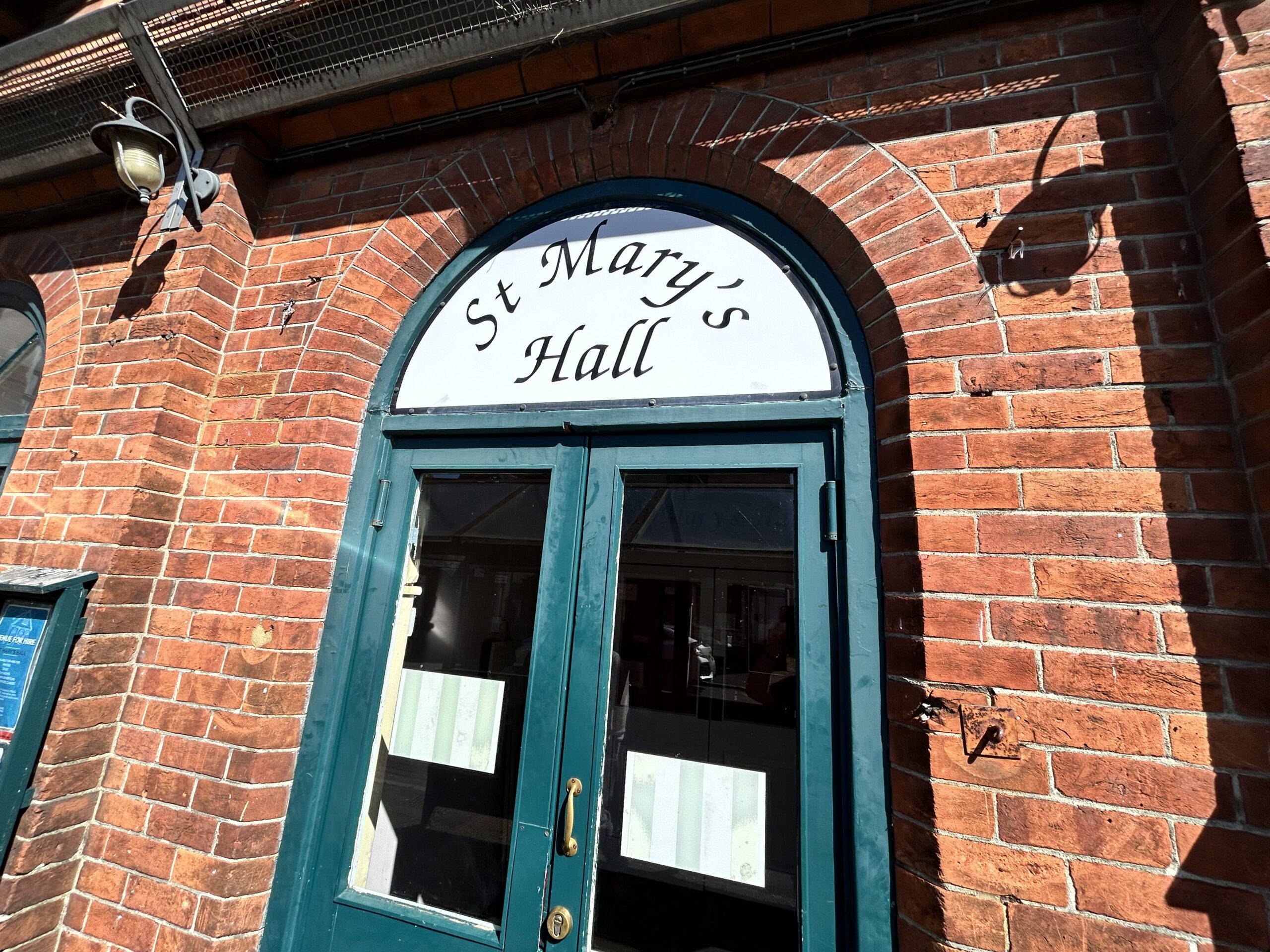 Live Music Night in Overton to Support Youth Football Team’s Holland Tour