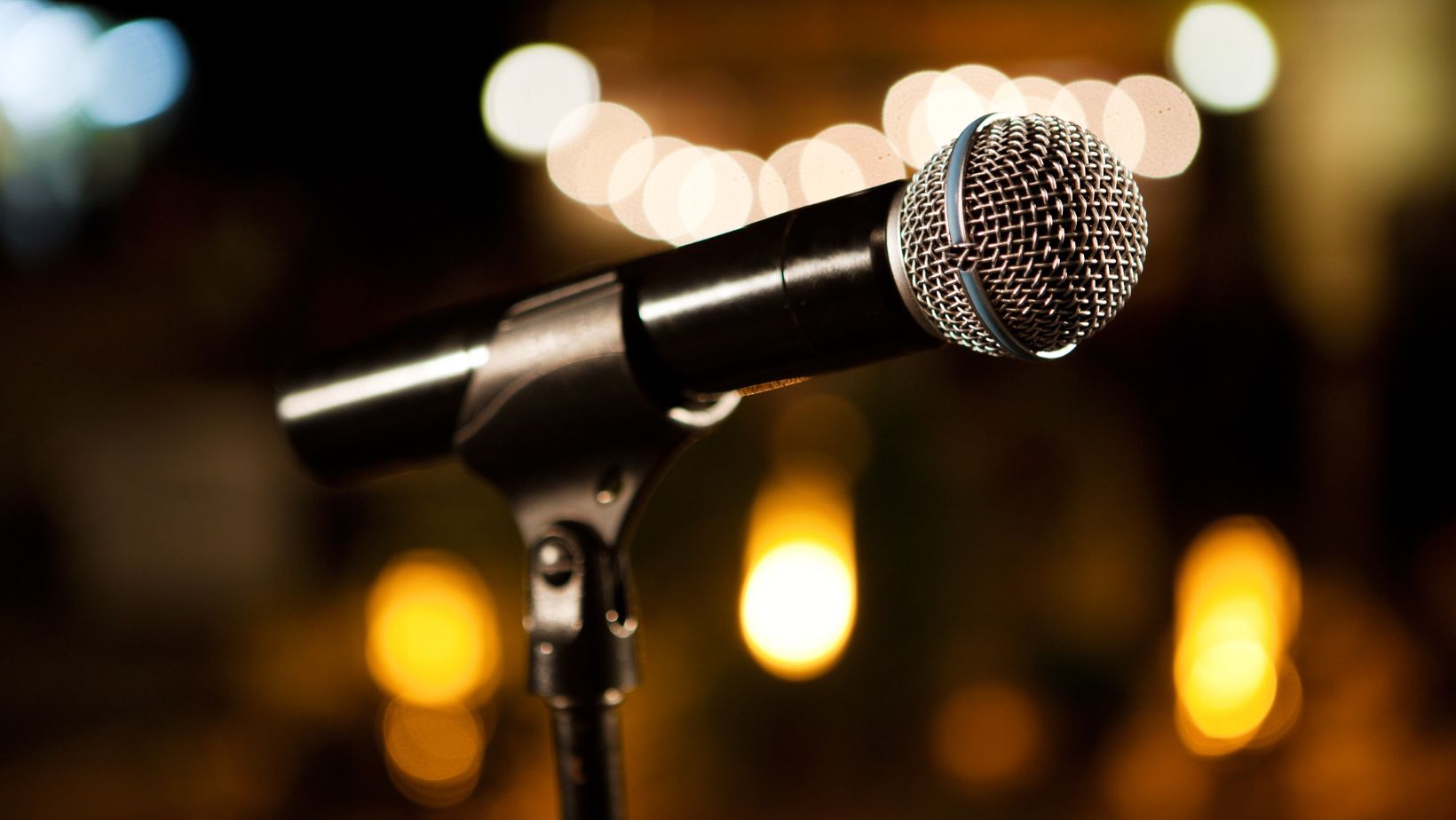 Live Music Brings Weekend Vibes to the Village